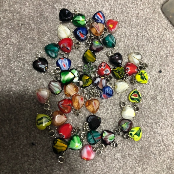 45 pcs heart ♥️ charms - Picture 3 of 3